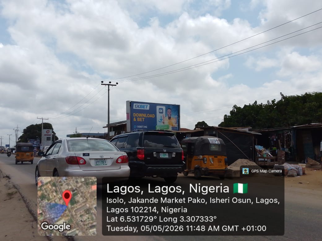 Along Oke-Afa Ejigbo Iyana Isolo by Jakande Estate Gate