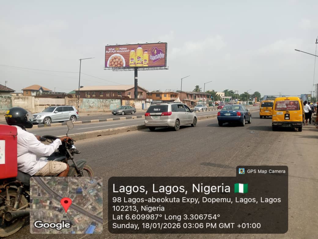 ALONG LAGOS ABEOKUTA EXPRESSWAY OPPOSITE ZENITH BANK BY PAKO BUS-STOP NEAR DOPEMU MARKET FTF IYANA-IPAJA TO IKEJA