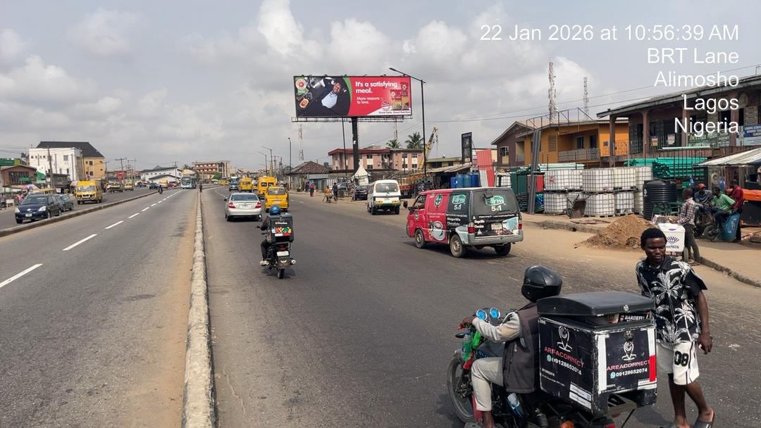 ALONG LAGOS ABEOKUTA EXPRESSWAY OPPOSITE ZENITH BANK BY PAKO BUS-STOP NEAR DOPEMU MARKET FTFIKEJA TO IYANA IPAJA