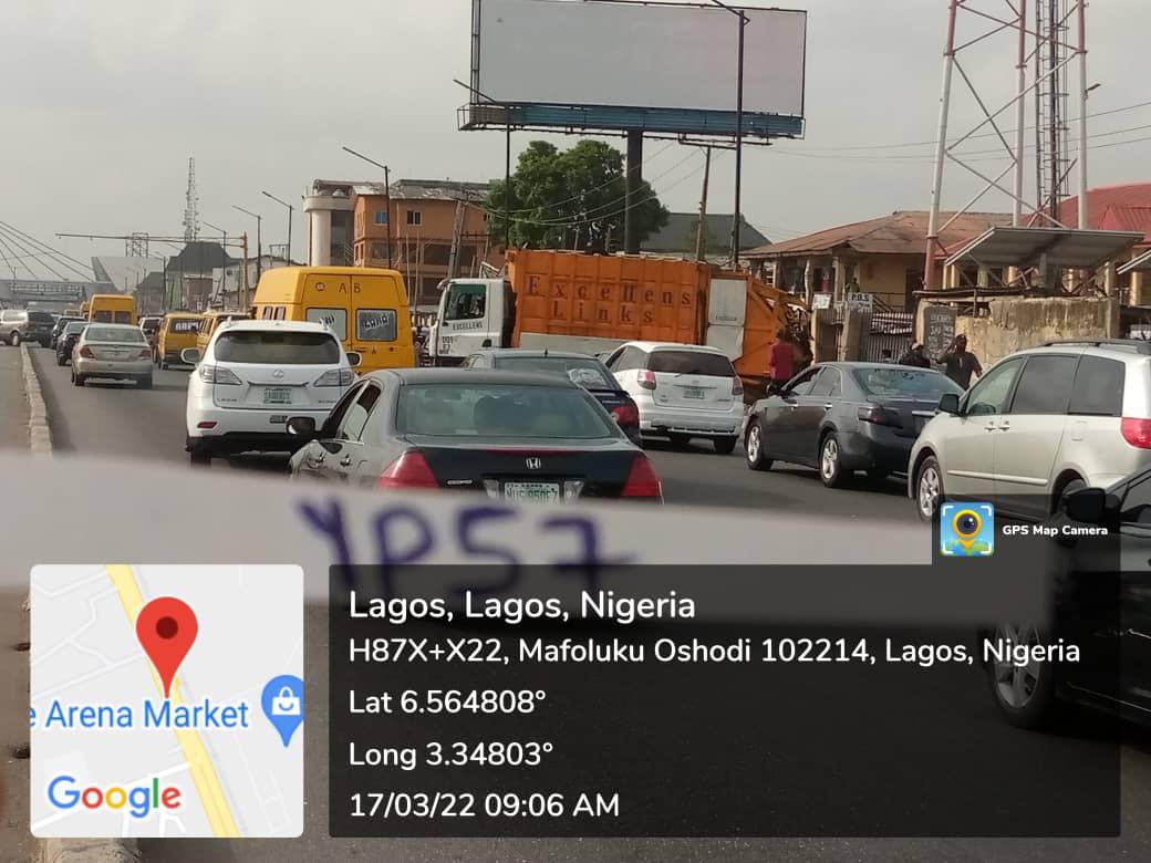 A static unipole billboard located at 497 Lagos–Abeokuta Expressway, Mafoluku, Oshodi–Ikeja axis 