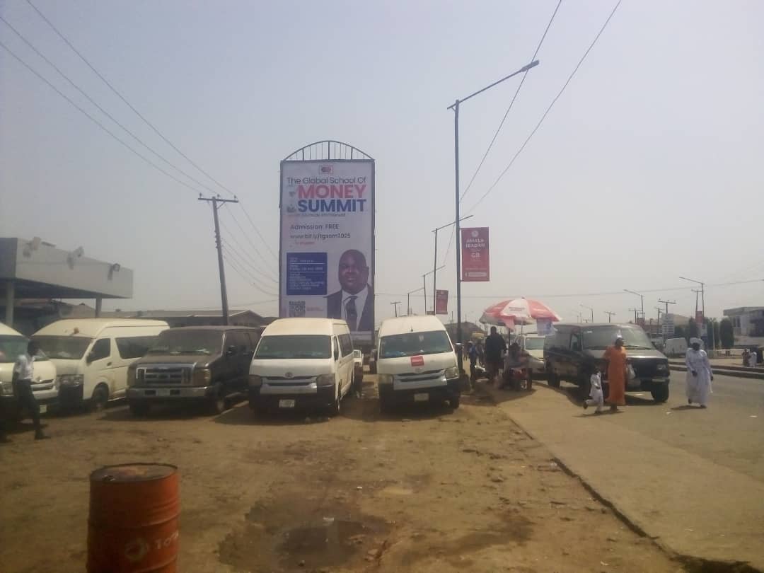 A VERY STRATEGIC 48 SHEET BOARD AT IPAJA