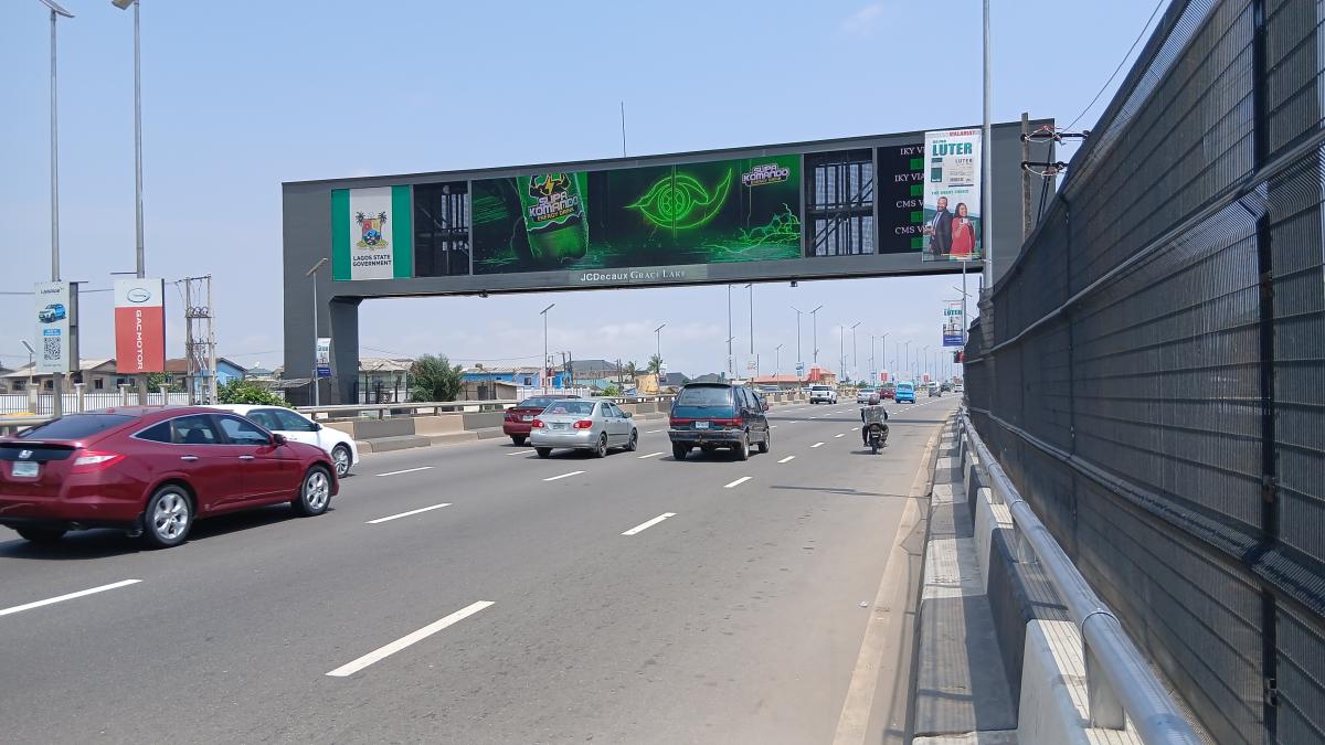 Oworoshoki LED Gantry site